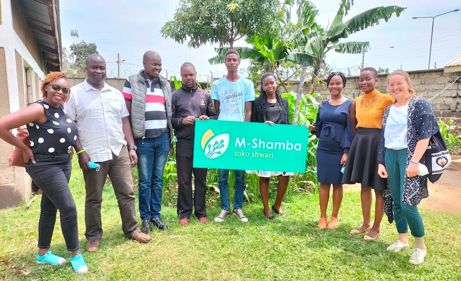 Participants at first Impacc stove training